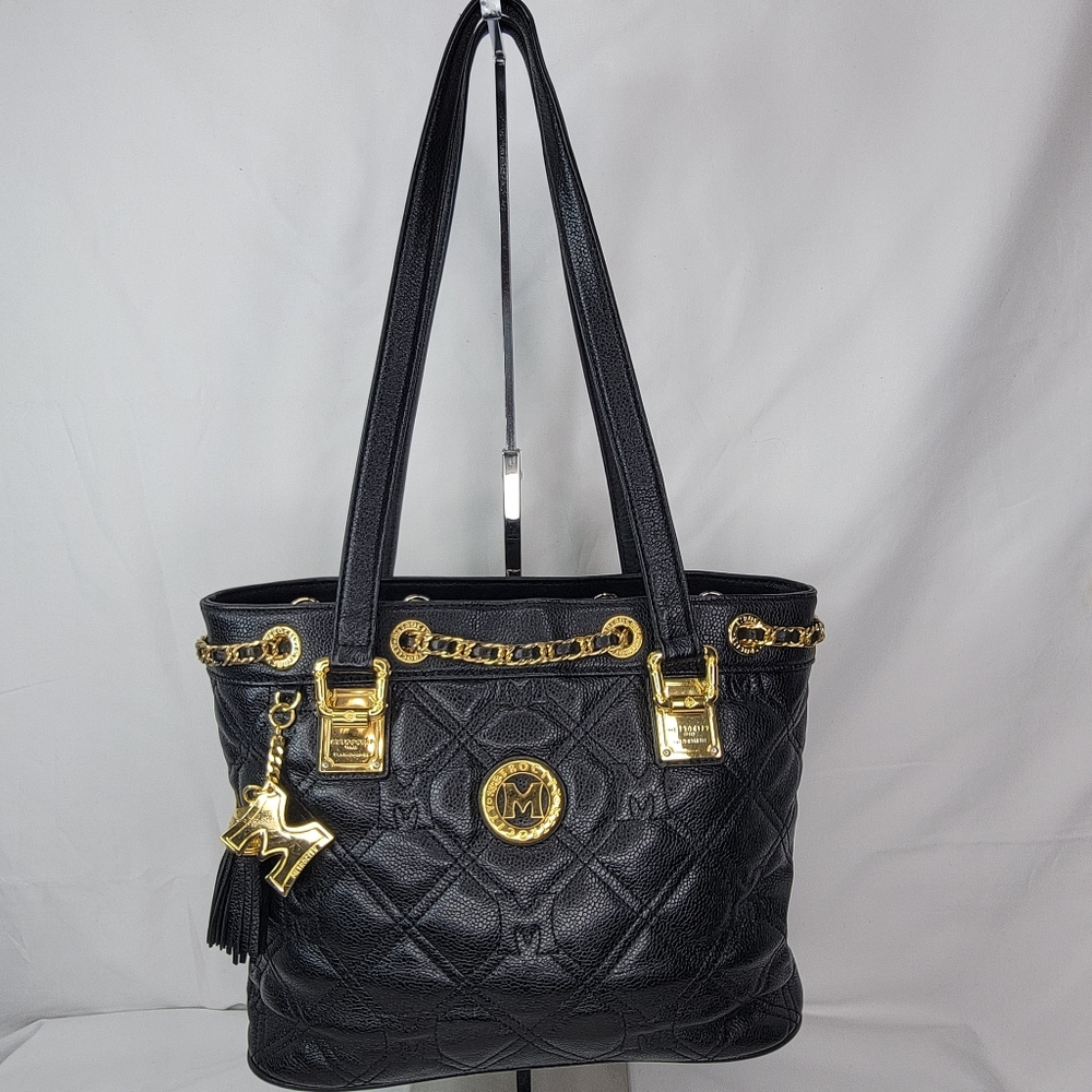 Metrocity Luxury Brand Black Quilted Tote‎ Bag with Gold Accents